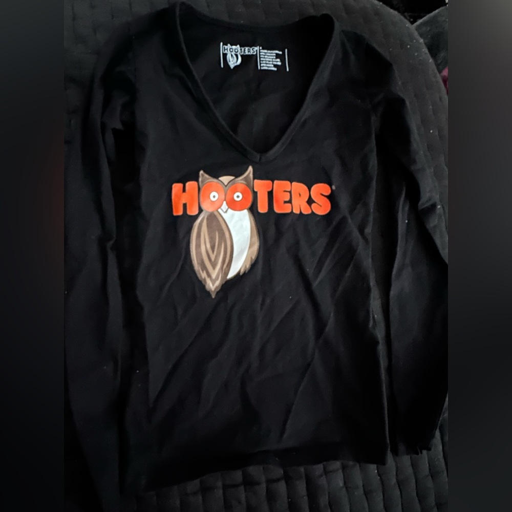 Hooters Girl uniform